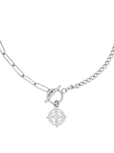 Zilverkleurige ketting met ''Eyes on you'' bedeltje