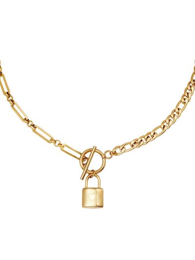 Goudkleurige ketting met sleutelhartje