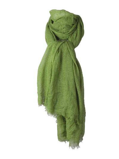 Appelgroene sjaal met rafel franjes