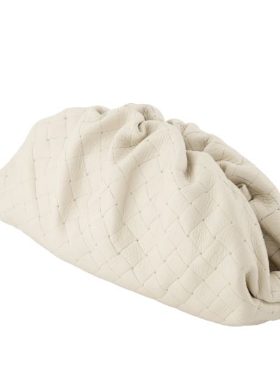 Leren gevlochten crossbody clutch in lichtbeige