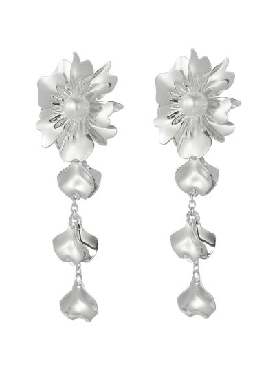 Oorbellen met parel en bloemdetail