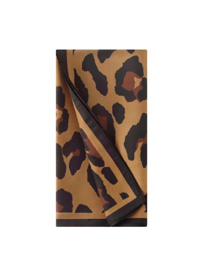 Vierkant satijn sjaaltje met luipaardprint – camel