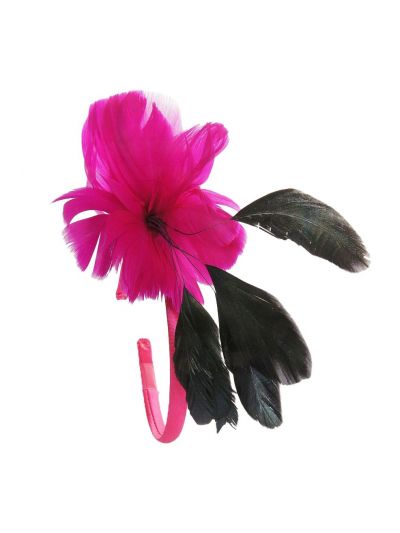 Fuchsia/zwarte hanenveren fascinator op satijn beklede haarband