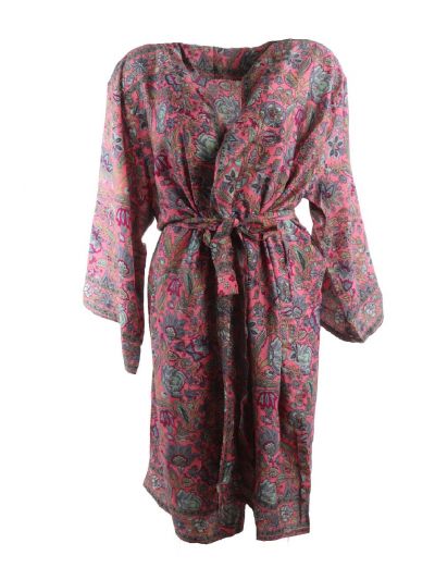 Zijde-blend kimono in zalmroze met bloemenprint