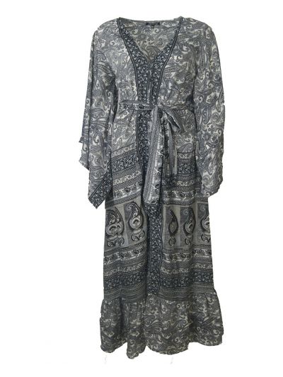 Zijde-blend lange kimono met klokmouwen in zwart en grijs