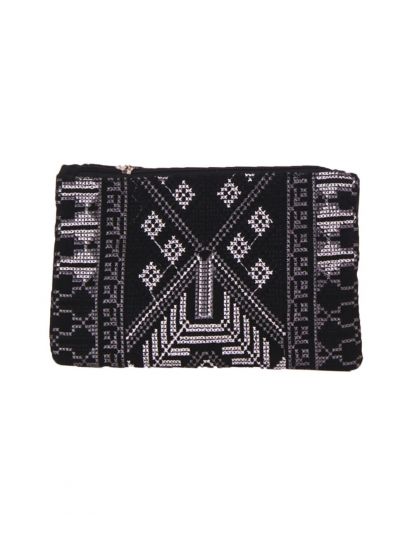Zwarte clutch met azteken patroon