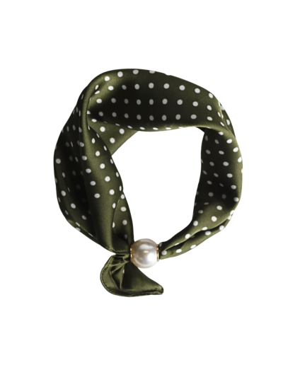 Polkadot sjaaltje met parel sluiting 