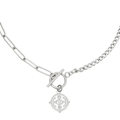 Zilverkleurige ketting met ''Eyes on you'' bedeltje