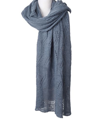 Claire gehaakte omslagdoek in denimblauw