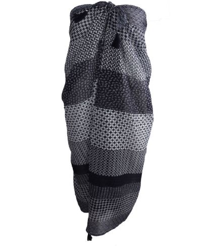 Donkerblauwe pareo met diverse prints