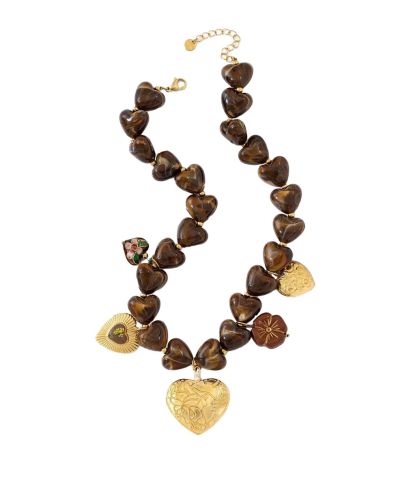 Hartjesketting met marmer effect en gouden bedels