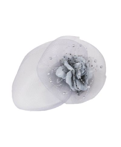 Grijze fascinator met grote bloem
