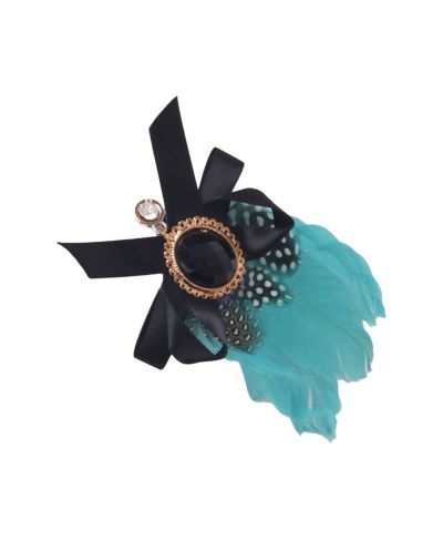 Haaraccessoire / corsage van zeegroene veertjes en een medaillon