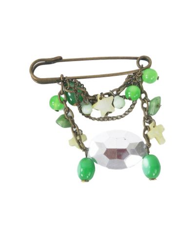 kiltspeld met bedels,parelmoer en groene steentjes