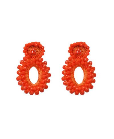 Statement oorbellen in de kleur oranje