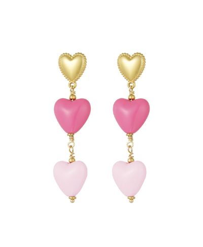 Oorhangers met roze hartjes