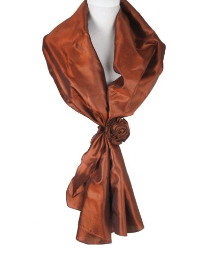 Roestbruine stola van taft met rozen corsage