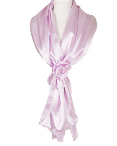 Licht lila  stola van satijn met rozen corsage