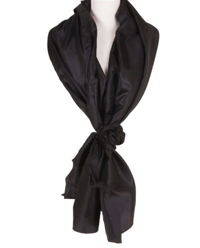 Zwarte stola van taft met losse rozen corsage