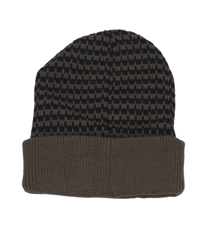 Fijngebreide muts in bruin en taupe