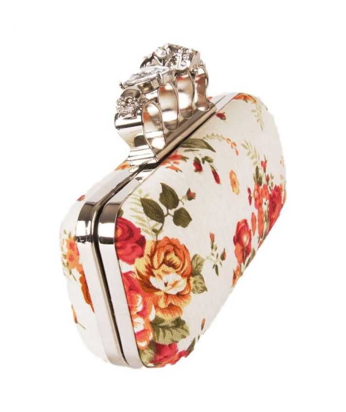 Designer inspired clutch in off-white met rozenprint