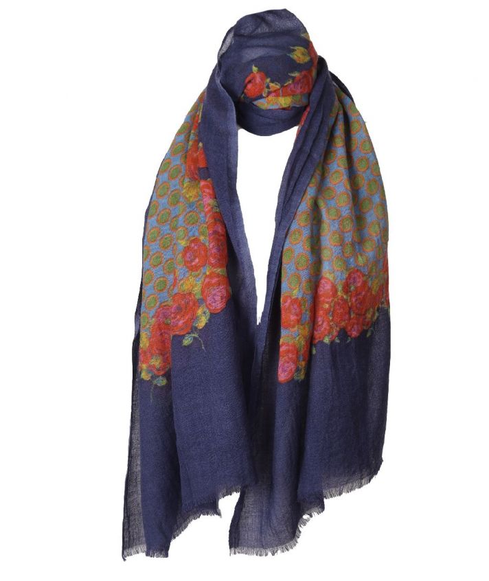 Wollen mousseline sjaal met rozen