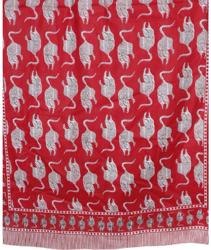Sarong in rood met tijgerprint