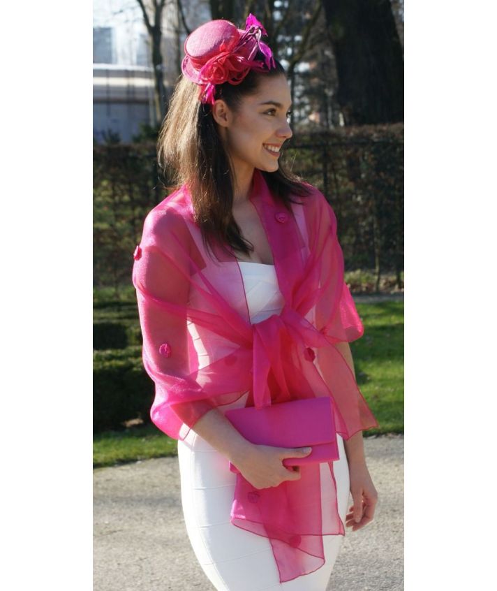 Cerise roze sinamay haaraccessoire op clips