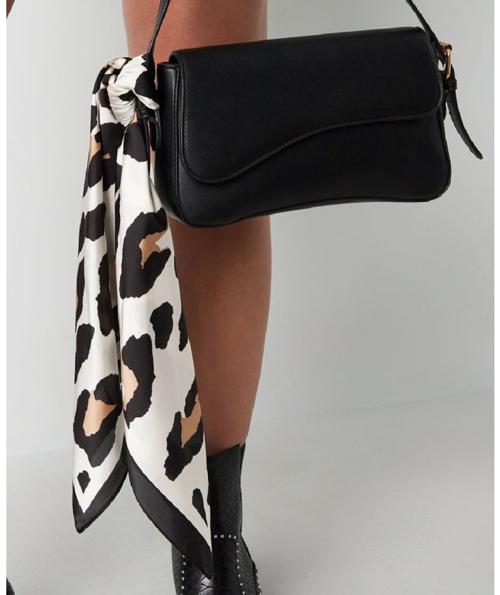 Vierkant satijn sjaaltje met luipaardprint – Ivoor