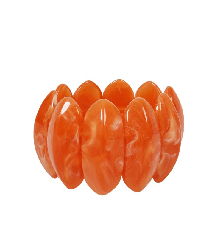 Statement armbanden met marmerlook in oranje