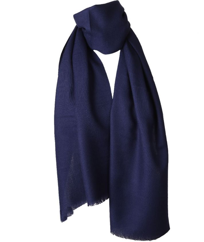 Effen donkerblauwe wollen sjaal