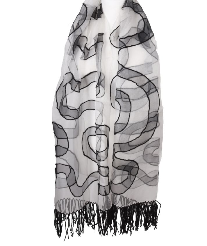 Zijden organza stola in zwart-wit design