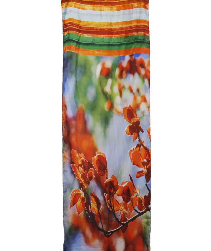 Zijden sjaal met fotoprint van bloemen