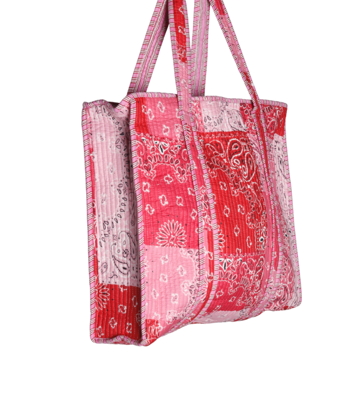 Gewatteerde shopper tas met bandana print
