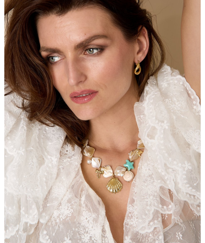 Parelmoer schelpen ketting met bedels