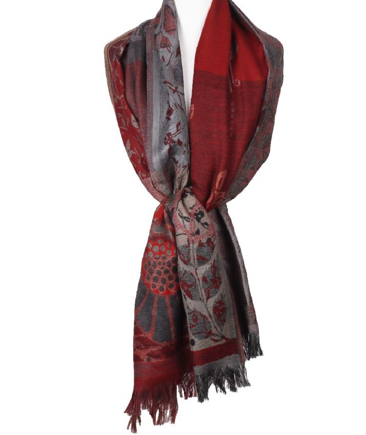 Wollen sjaal / omslagdoek met mixed print in rood-grijs