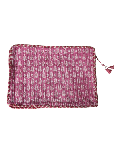 Laptophoes in roze met ornament