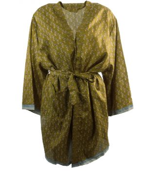 Korte zijden kimono in olijfgroen