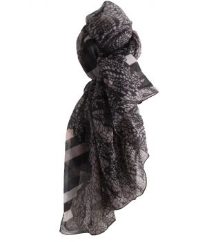 Sjaal met mixed print in grijs